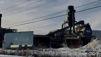 Hundreds out of work after western Quebec sawmill shuts down