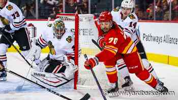 Flames build four-goal lead, hold off late Blackhawks rally