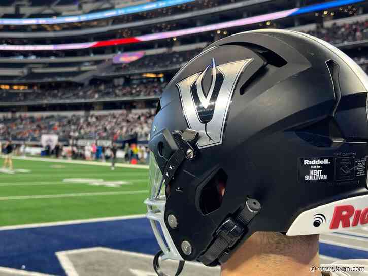 Vandegrift claims first UIL football title, beats Southlake Carroll 24-17 for 6A Division II crown