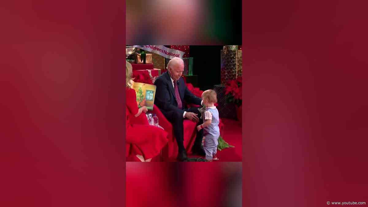 A toddler steals the show at the Bidens’ holiday book reading