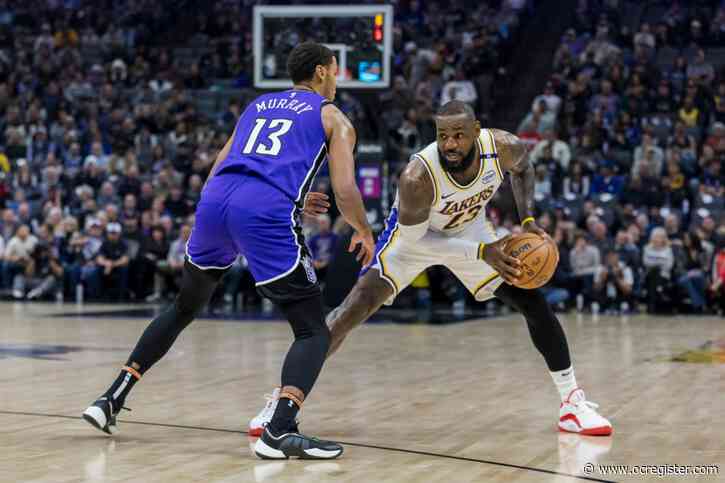 Lakers beat Kings to complete two-game set in Sacramento