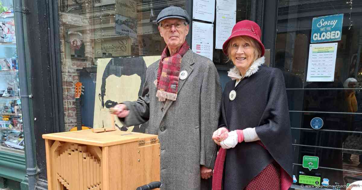 These organ players will make you think you’re traveling through time