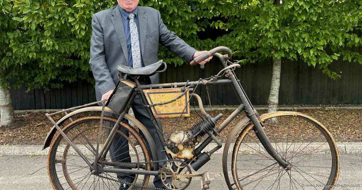 Veteran British motor bicycle to go under the gavel