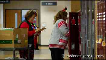 Backpack deliveries offer hope for hungry kids during holiday break