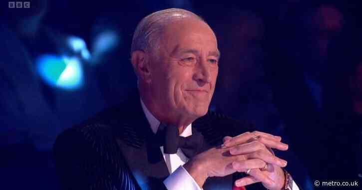 Strictly judge breaks down in tears paying tribute to Len Goodman in emotional 20th anniversary show