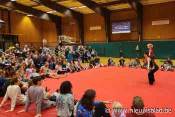 Locorotondo brengt circus met schoolkinderen naar woonzorgcentra