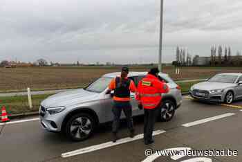 Politie betrapt vier personen onder invloed achter het stuur, ook 7.500 euro aan boetes geïnd