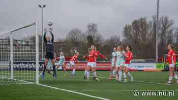 FC Twente Vrouwen wint door late goal van AZ en houdt Eredivisie-top in vizier