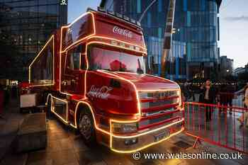 The best pictures as the Coca Cola truck turns up in Cardiff with huge crowds flocking to see it