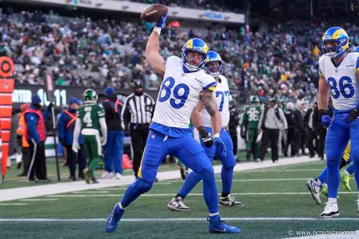 Stafford, Williams lead Rams, who grind out 19-9 win over Jets