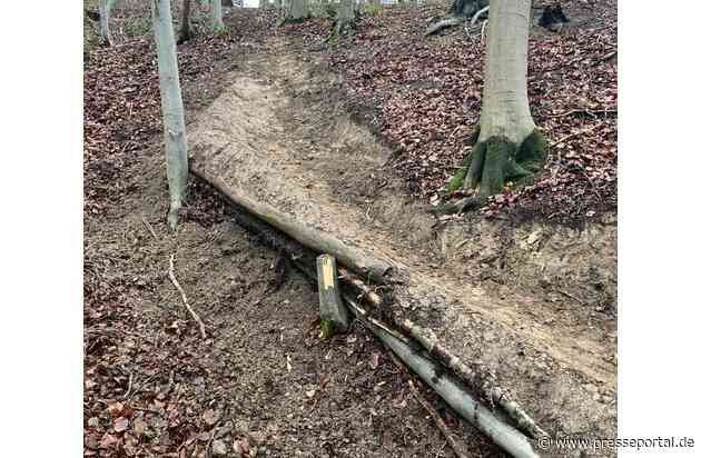 POL-NI: Lauenau - Illegaler Mountainbiketrail im Deister errichtet