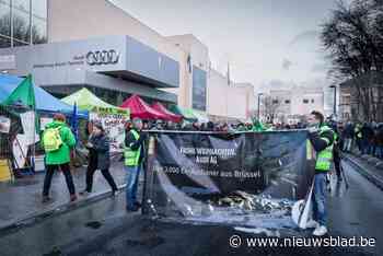 Vijfhonderd werknemers Audi Brussels manifesteren voor “echt overleg”