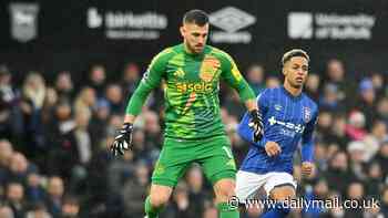 Eddie Howe believes it makes 'no sense' for Newcastle to sell back-up goalkeeper Martin Dubravka in January - but it will be up to the Slovakian