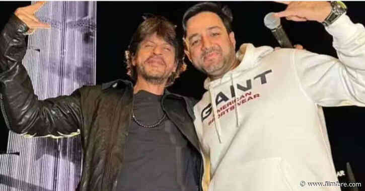 Is Siddharth Anand Going To Direct Shah Rukh Khans King?