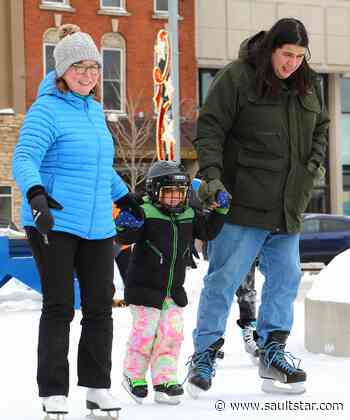 Family fun at the plaza Skate n’ Screen