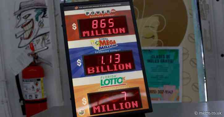 Winner of fifth-largest lottery jackpot claims $1,130,000,000 nine months later