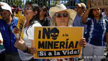 El Salvador lawmakers overturn mining ban