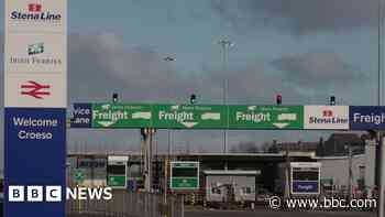 Clarity needed over Holyhead reopening, say hauliers