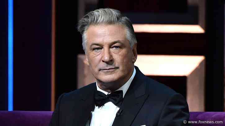 Alec Baldwin's 'Rust' prosecutors withdraw appeal in manslaughter case, officially ending it