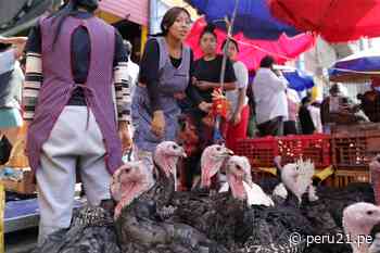 Mercado de Caquetá se prepara para la Noche Buena: la venta de pavos sigue en marcha