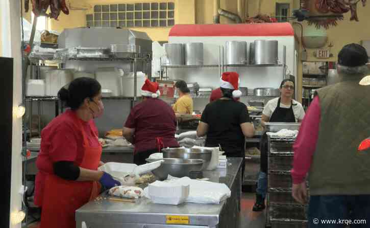 Albuquerque landmark sells hundreds of tamales for Christmas