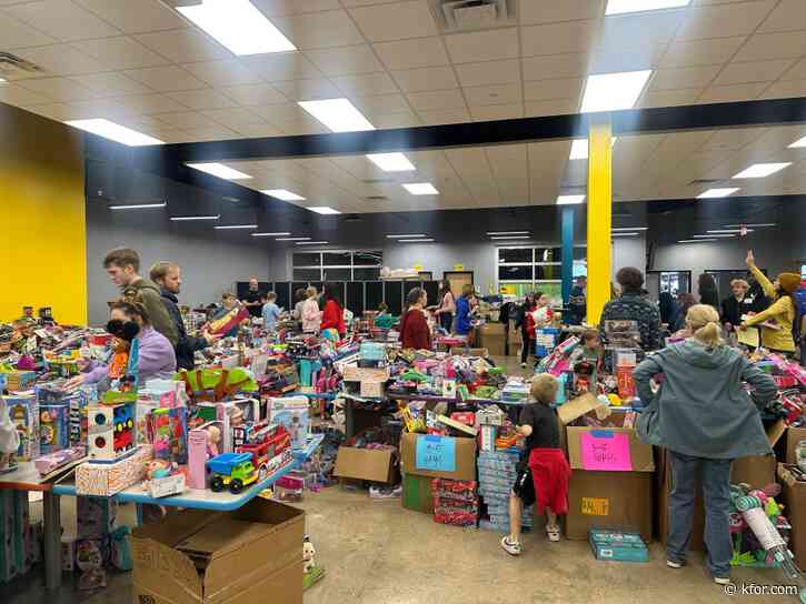 Red Andrews Christmas Dinner draws thousands