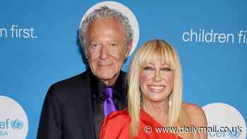 Suzanne Somers' widower Alan Hamel spotted on date with 'TWO attractive women' a year after her death