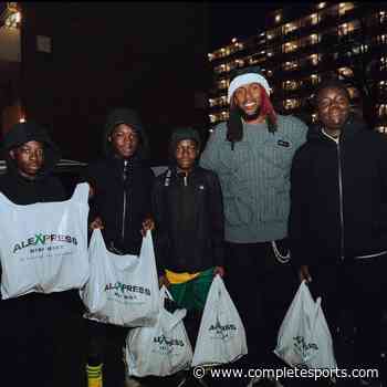 Christmas: Iwobi Gives Out Free Food In London