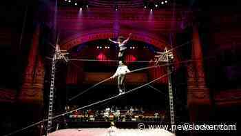 Wereldkerstcircus zet blindentolken in tijdens speciale voorstelling