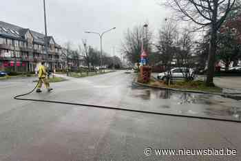 Opnieuw olie op weg aan het busstation