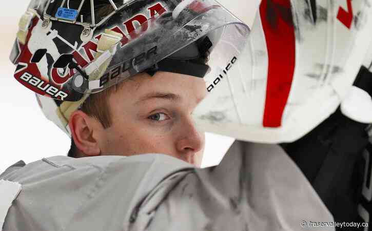 Canadian world junior goalie Carter George uses music to drown out pressure