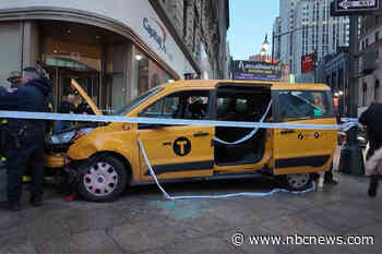 Child and mother among 6 struck by taxi that veered onto sidewalk in Manhattan