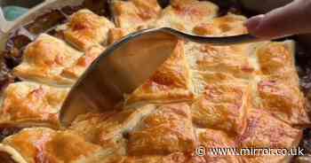 Easy turkey pie recipe to use up Christmas leftovers - and is 'perfect indulgence'