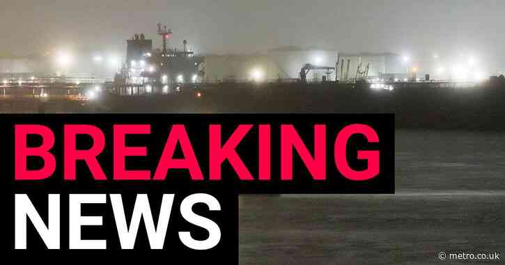 Dartford Crossing shuts to traffic after oil tanker causes ‘risk of explosion’