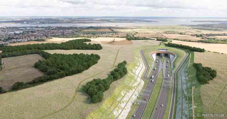 What is happening with the new £9,000,000,000 River Thames crossing?