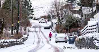 Weather maps show exact time 874-mile wall of snow to batter the UK