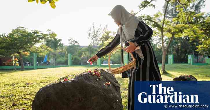 Ceremonies held across Asia to mark 20 years since Boxing Day tsunami