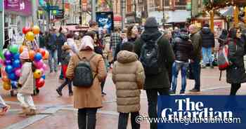 Boxing Day footfall down on UK high streets despite discounts