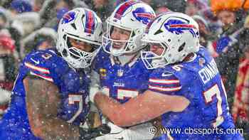 Bills' Josh Allen has a great reaction to a Christmas gift from his offensive linemen