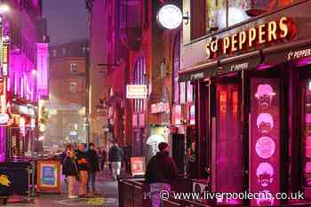 Photos show town heaving as shoppers brave the fog for Boxing Day sales