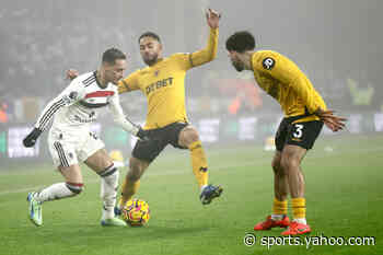 🔴 PL LIVE: Eight minutes of added time as Wolves look for a huge win