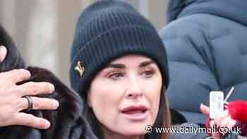 Kyle Richards and ex Mauricio Umansky run into Al Pacino's baby mama during Aspen getaway