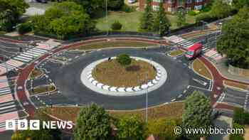 Why does Cambridge have so many unusual road layouts?