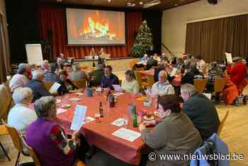 Zestig personen genieten van sociaal kerstdiner