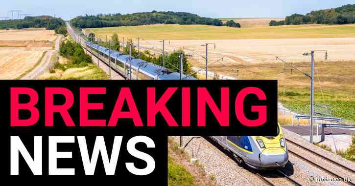 Eurostar train stuck in Channel Tunnel for over two hours with 800 people onboard