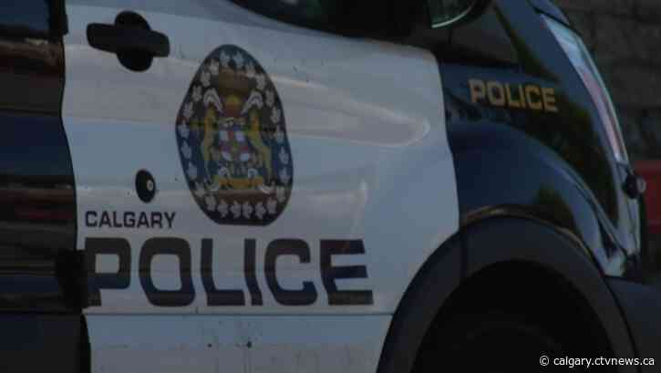 Calgary police investigate two separate stabbings