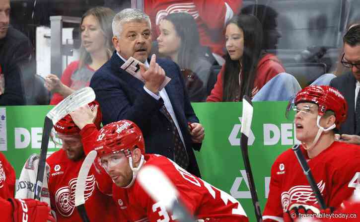 Marner nets hat trick as Leafs beat Red Wings 5-2