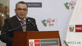 Ministro Juan José Santiváñez miente