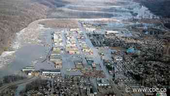 With walls, berms and raised roads, Fort McMurray, Alta., is working to keep its river from overflowing