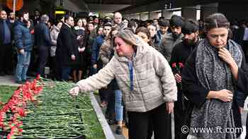 Putin apologises to Azerbaijan for Kazakhstan air crash